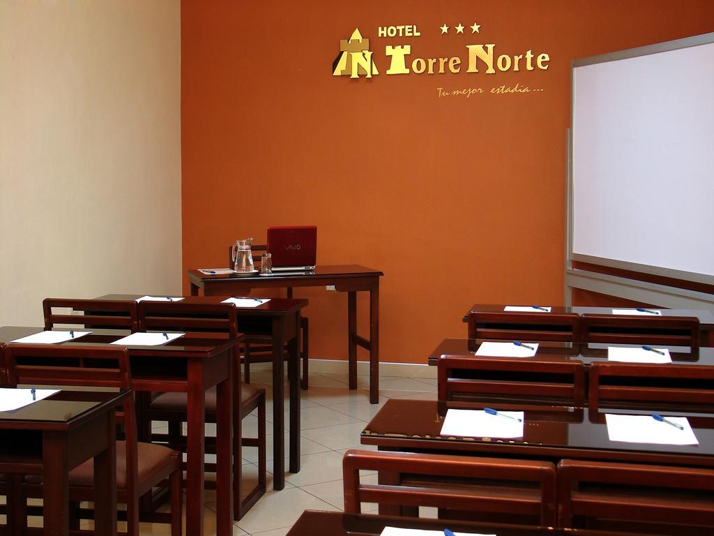 Hotel Torre Norte Trujillo Exterior photo