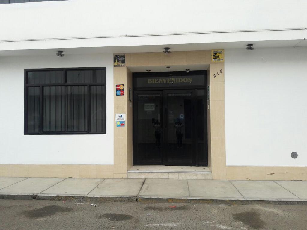 Hotel Torre Norte Trujillo Exterior photo